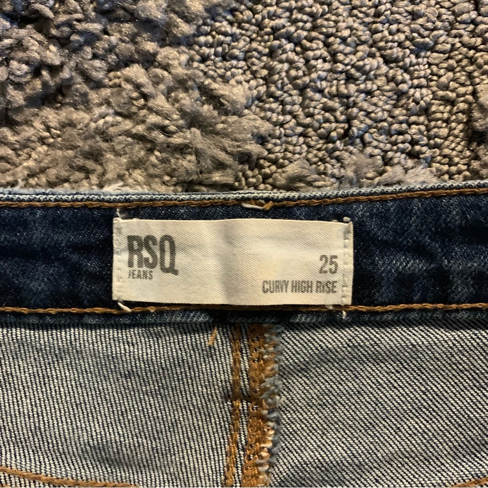Jean Shorts - Picture 3 of 3